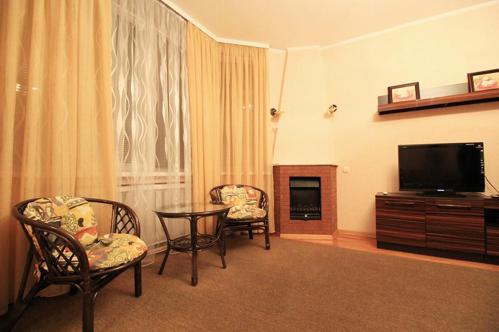 Apartment Poznyaky-Bazhana Киев Экстерьер фото