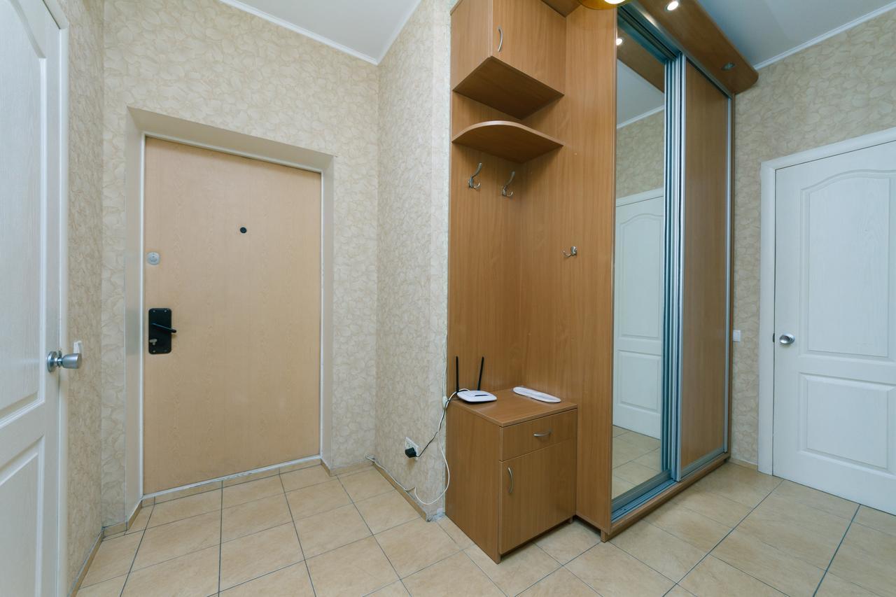 Apartment Poznyaky-Bazhana Киев Экстерьер фото