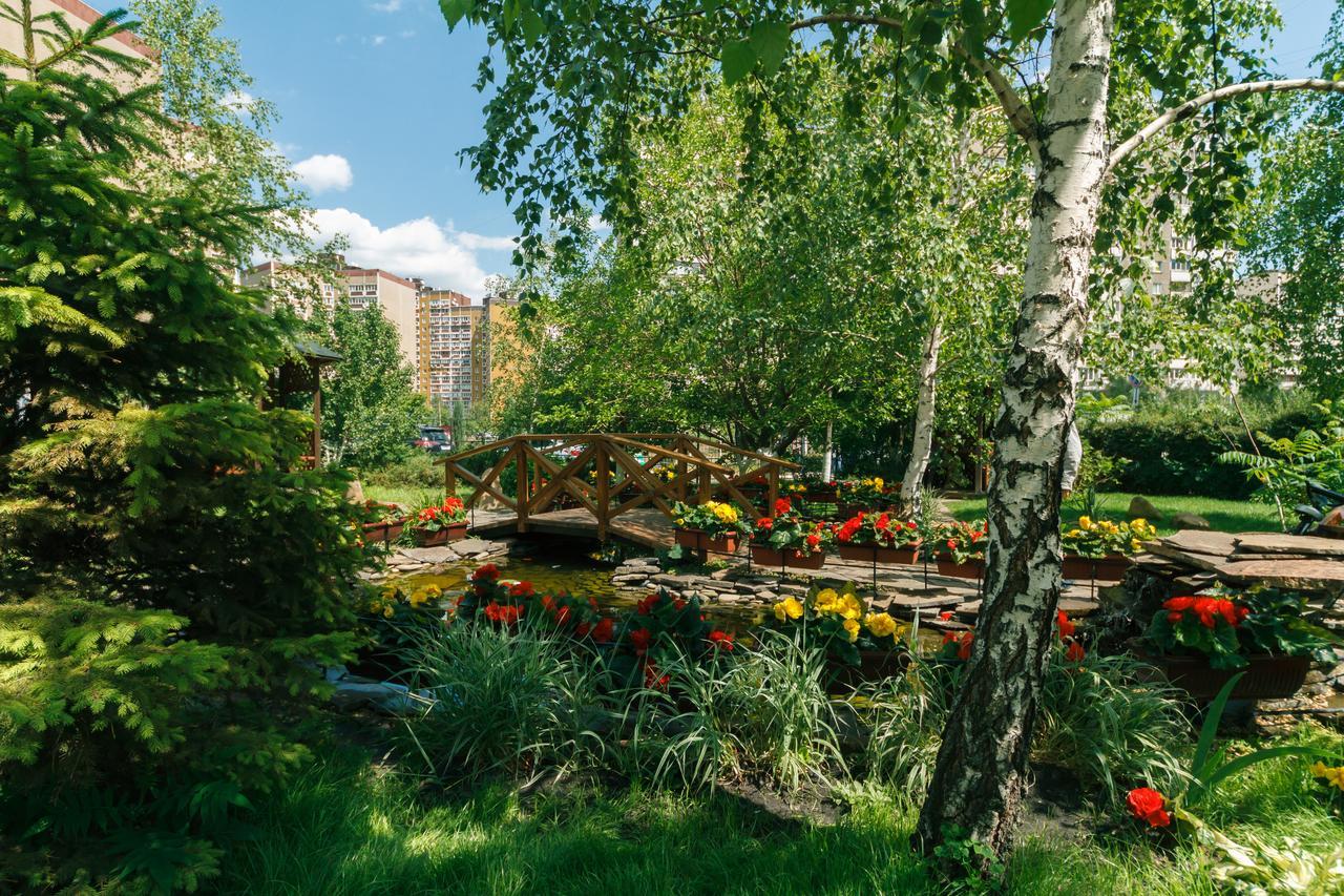 Apartment Poznyaky-Bazhana Киев Экстерьер фото