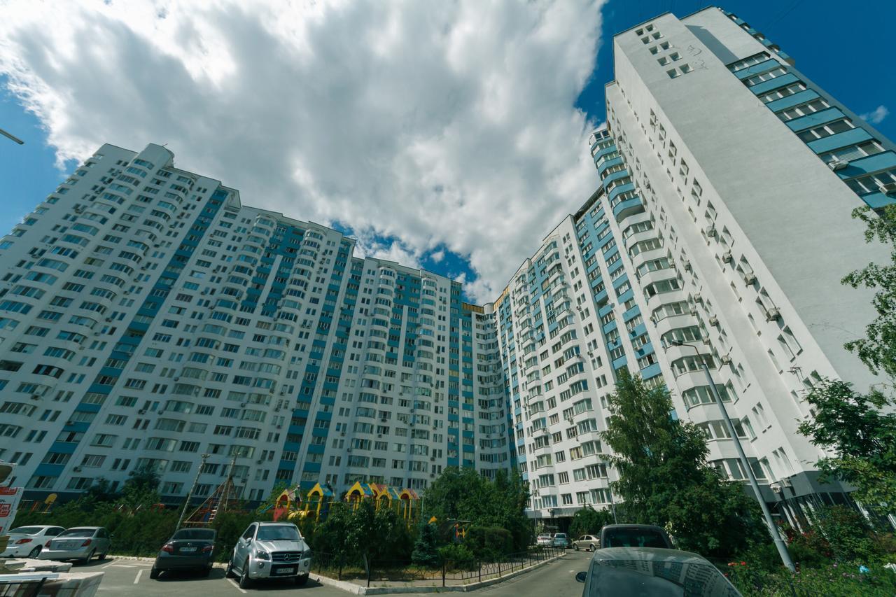 Apartment Poznyaky-Bazhana Киев Экстерьер фото