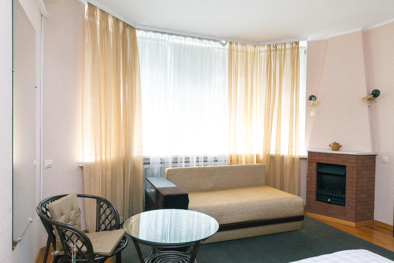 Apartment Poznyaky-Bazhana Киев Экстерьер фото